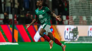 بقيادة جيرارد.. الاتفاق يسعى لكسر عقدة أهلي جدة المستمرة منذ 46 عاماً